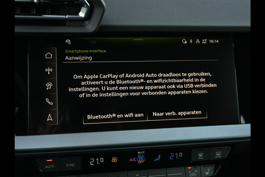 Audi A3 Sportback 45 TFSI e 272pk S edition Competition | Panoramadak | Ambiance interieur | Active Cruise | Sonos Sound | S-Seats + Memory | Head-Up | Camera | Stoelverwarming | Keyless