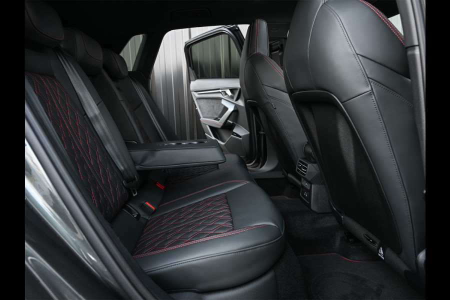 Audi A3 Sportback 45 TFSI e 272pk S edition Competition | Panoramadak | Ambiance interieur | Active Cruise | Sonos Sound | S-Seats + Memory | Head-Up | Camera | Stoelverwarming | Keyless