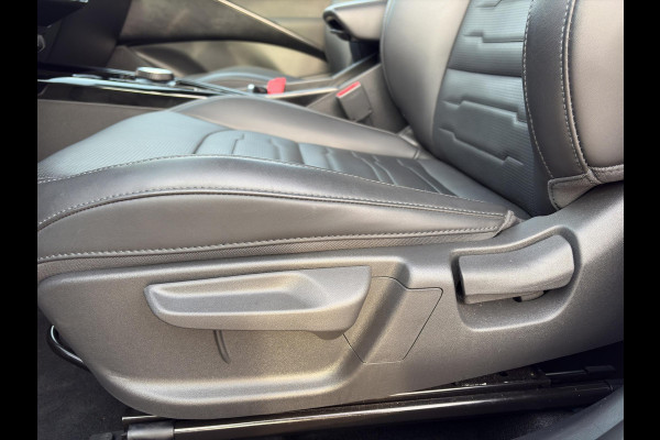 Kia Niro 1.6 GDi Hybrid DynamicPlusLine HUD | Leder | Stoel- en Stuurverwarming | Adapt. Cruise | Schuif/Kanteldak | Elektr. Achterklep |