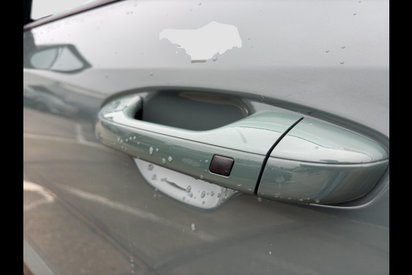 Kia Niro 1.6 GDi Hybrid DynamicPlusLine HUD | Leder | Stoel- en Stuurverwarming | Adapt. Cruise | Schuif/Kanteldak | Elektr. Achterklep |