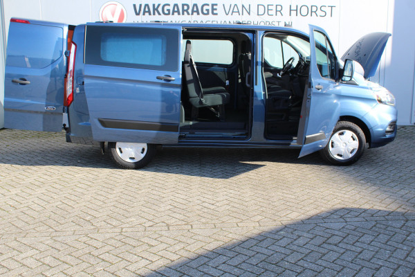 Ford Transit Custom 300 2.0-130pk TDCI L1H1 Trend Dubb. cabine. Trekgewicht 2.500kg ! Airco, stoel- spiegelverwarming, bijrijdersstoel, dubbele cabine, trekhaak, parkeersensoren v+a, navigatie, telefoonvoorb., metallic lak
