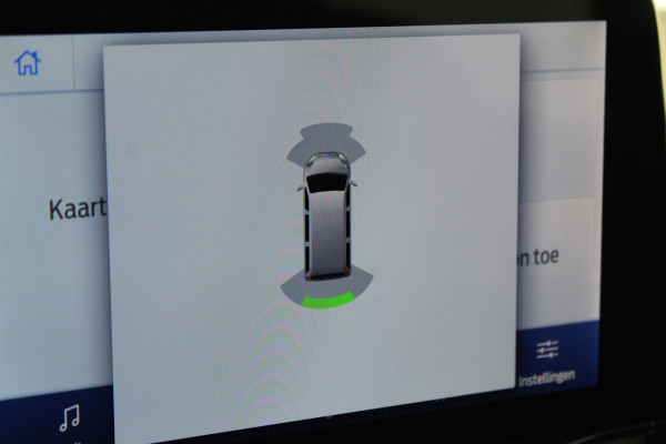 Ford Transit Custom 300 2.0-130pk TDCI L1H1 Trend Dubb. cabine. Trekgewicht 2.500kg ! Airco, stoel- spiegelverwarming, bijrijdersstoel, dubbele cabine, trekhaak, parkeersensoren v+a, navigatie, telefoonvoorb., metallic lak