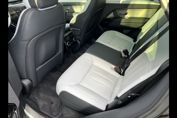 Land Rover Range Rover Sport 3.0 P440e Dynamic HSE ** Panodak ** SV Upgrade