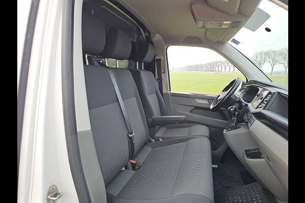 Volkswagen Transporter 2.0 TDI T6.1 L2H1 2xZijdeur Automaat 150Pk ACC Navi Euro6 Navi 3-Zits Wp-Inrichting!