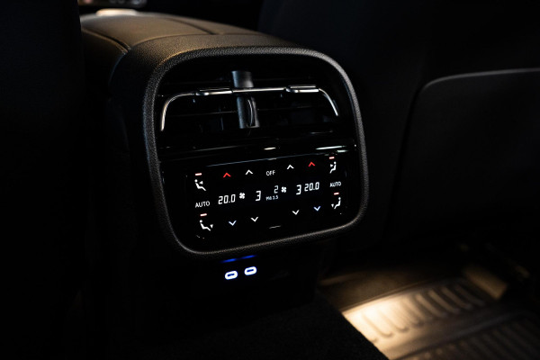 Mercedes-Benz E-Klasse 450 d 4MATIC AMG Line *Burmester / Achteras-besturing / Superscreen + Passagier Display / Stoelventilatie + Massage / Panorama / Soft-Close*