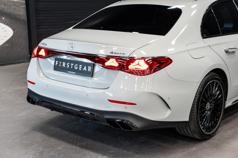 Mercedes-Benz E-Klasse 450 d 4MATIC AMG Line *Burmester / Achteras-besturing / Superscreen + Passagier Display / Stoelventilatie + Massage / Panorama / Soft-Close*