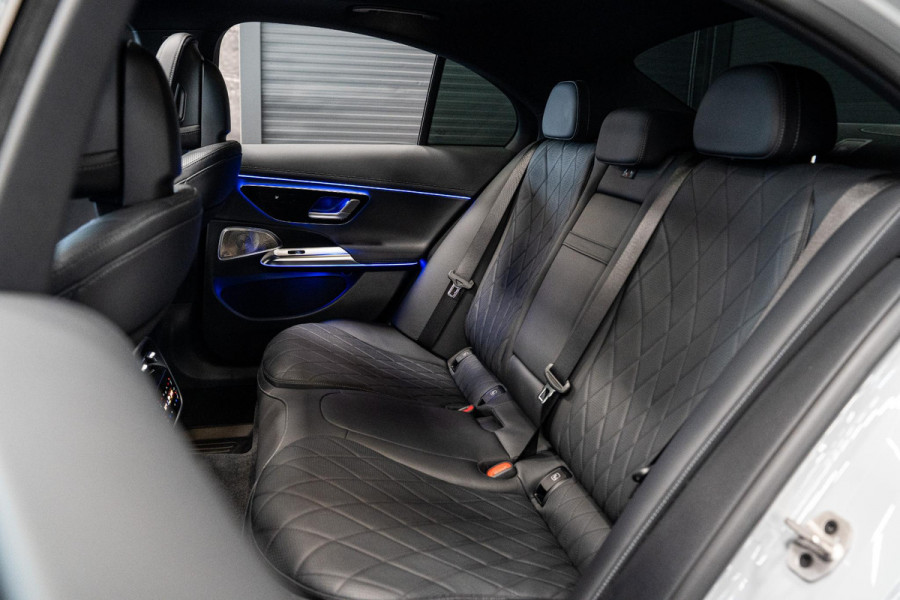 Mercedes-Benz E-Klasse 450 d 4MATIC AMG Line *Burmester / Achteras-besturing / Superscreen + Passagier Display / Stoelventilatie + Massage / Panorama / Soft-Close*