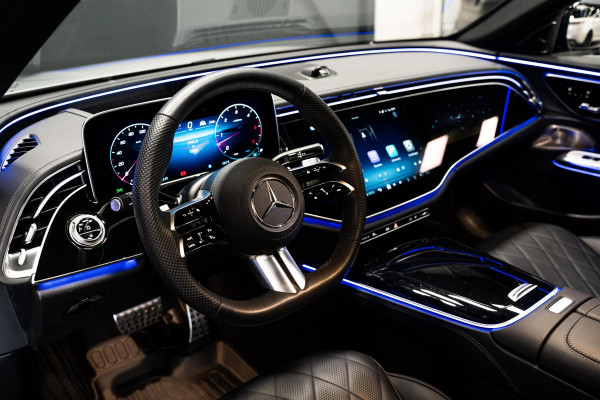 Mercedes-Benz E-Klasse 450 d 4MATIC AMG Line *Burmester / Achteras-besturing / Superscreen + Passagier Display / Stoelventilatie + Massage / Panorama / Soft-Close*