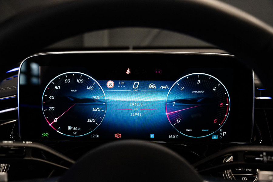 Mercedes-Benz E-Klasse 450 d 4MATIC AMG Line *Burmester / Achteras-besturing / Superscreen + Passagier Display / Stoelventilatie + Massage / Panorama / Soft-Close*