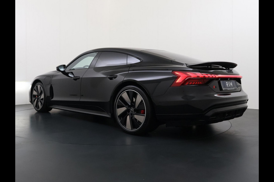 Audi e-tron GT RS 93 kWh PANO | 21 INCH | STOELVENTILATIE & MASSAGE | BANG & OLUFSEN | 360 CAMERA | ADAPTIVE AIR SUSPENSION | LASER  MATRIX LED KOPLAMPEN | VIERWIELBESTURING | HEAD-UP DISPLAY | ADAPTIEVE CRUISE | RIJKLAAR MET 12 MND BOVAG GARANTIE