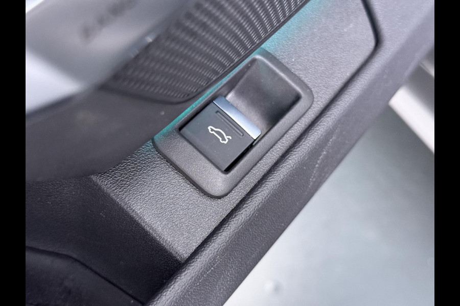 Audi e-tron GT RS 93 kWh PANO | 21 INCH | STOELVENTILATIE & MASSAGE | BANG & OLUFSEN | 360 CAMERA | ADAPTIVE AIR SUSPENSION | LASER  MATRIX LED KOPLAMPEN | VIERWIELBESTURING | HEAD-UP DISPLAY | ADAPTIEVE CRUISE | RIJKLAAR MET 12 MND BOVAG GARANTIE