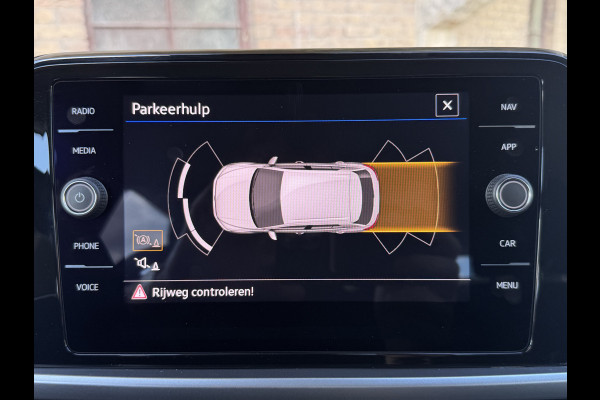 Volkswagen T-Roc TSI 115PK LIFE NAVI/PDC/CARPLAY FABRIEKS GARANTIE