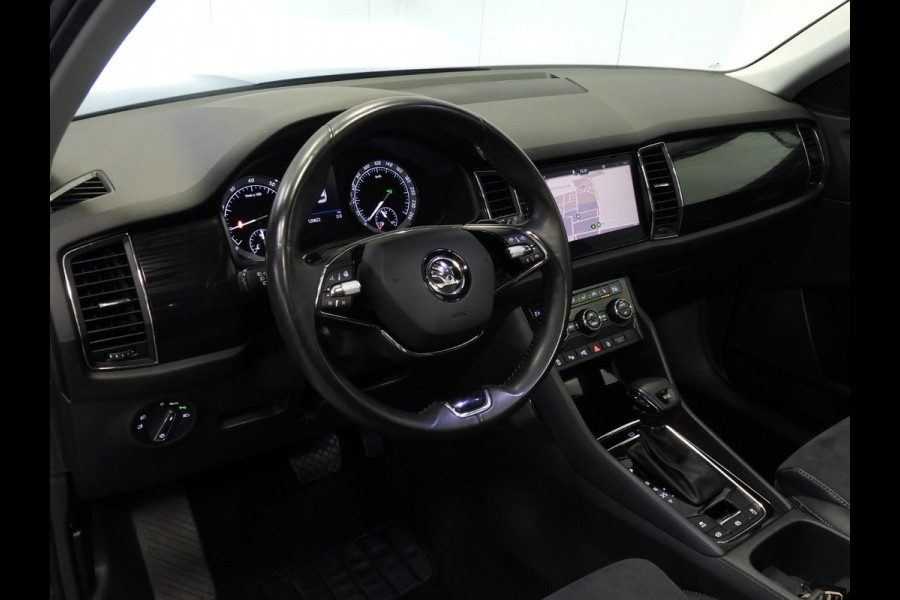 Škoda Kodiaq 1.5 TSI Aut. Business Edition Plus 7-Pers. NAVI/SCHUIFDAK/LED/TREKH./19"LMV