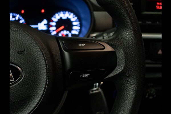 Kia Picanto 1.0 CVVT EconomyPlusLine Sport (AIRCO,BLUETOOTH,LED,LAGE KM STAND,BLACK/WHITE EDITION,SPORTSTOELEN,NETTE STAAT)