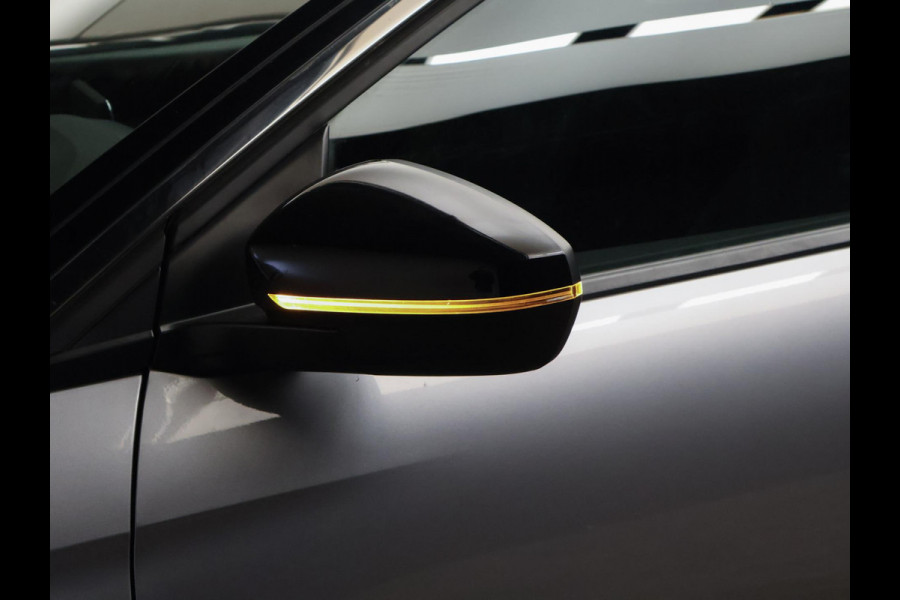 Peugeot 5008 1.2 PureTech Crossway Sport (APPLE CARPLAY,NAVI,CAMERA,360 VIEW,CLIMATE,CRUISE,SPORTSTOELEN,LM VELGEN,NETTE STAAT)