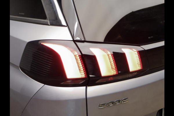 Peugeot 5008 1.2 PureTech Crossway Sport (APPLE CARPLAY,NAVI,CAMERA,360 VIEW,CLIMATE,CRUISE,SPORTSTOELEN,LM VELGEN,NETTE STAAT)