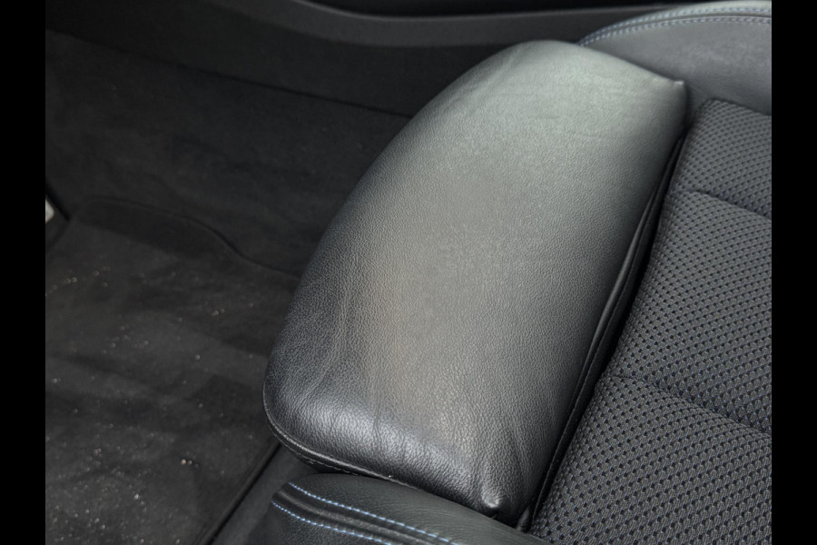 BMW X3 xDrive30e Business Edition Plus M-SPORT | PANODAK | HEAD UP