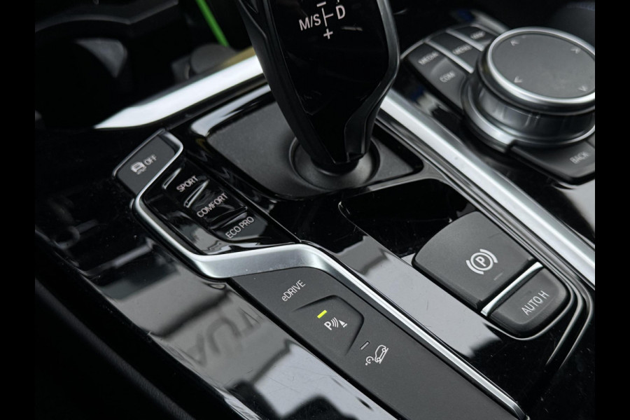 BMW X3 xDrive30e Business Edition Plus M-SPORT | PANODAK | HEAD UP