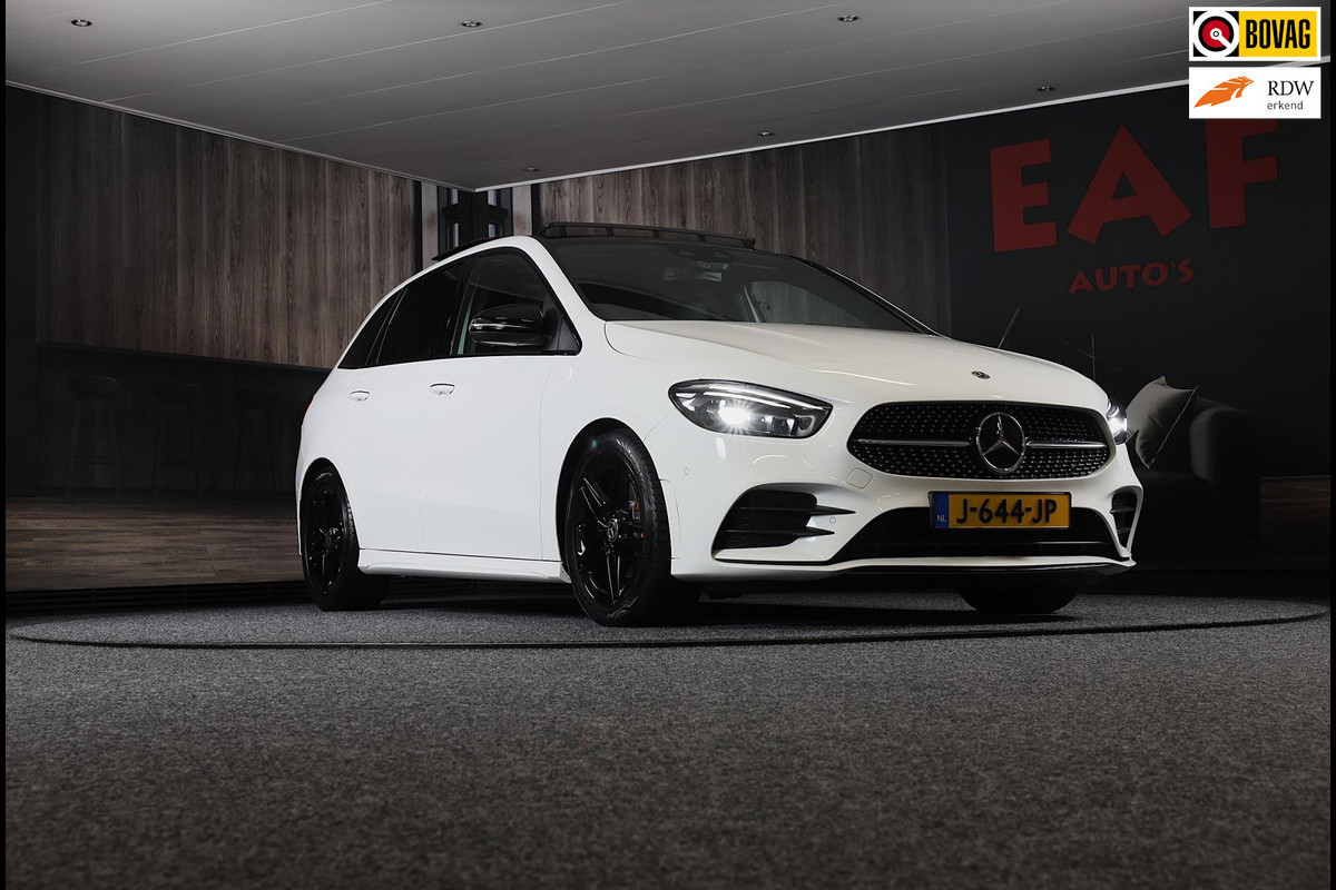 Mercedes-Benz B-Klasse 200 AMG Pakket / Aut / 163 PK / Open Panoramadak / Cruise Control / Navi / Ecc / Elek Pakket / Led / Pdc