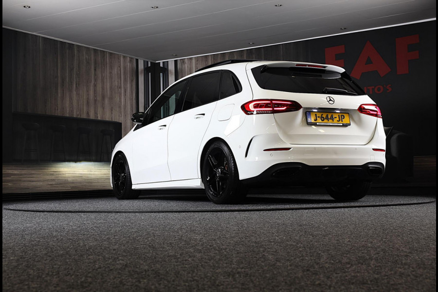 Mercedes-Benz B-Klasse 200 AMG Pakket / Aut / 163 PK / Open Panoramadak / Cruise Control / Navi / Ecc / Elek Pakket / Led / Pdc