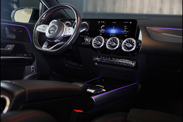Mercedes-Benz B-Klasse 200 AMG Pakket / Aut / 163 PK / Open Panoramadak / Cruise Control / Navi / Ecc / Elek Pakket / Led / Pdc