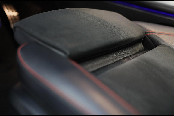 Mercedes-Benz B-Klasse 200 AMG Pakket / Aut / 163 PK / Open Panoramadak / Cruise Control / Navi / Ecc / Elek Pakket / Led / Pdc