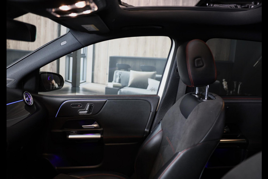 Mercedes-Benz B-Klasse 200 AMG Pakket / Aut / 163 PK / Open Panoramadak / Cruise Control / Navi / Ecc / Elek Pakket / Led / Pdc
