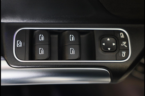 Mercedes-Benz B-Klasse 200 AMG Pakket / Aut / 163 PK / Open Panoramadak / Cruise Control / Navi / Ecc / Elek Pakket / Led / Pdc