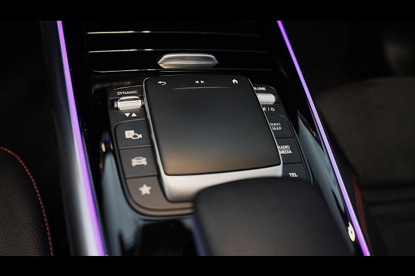 Mercedes-Benz B-Klasse 200 AMG Pakket / Aut / 163 PK / Open Panoramadak / Cruise Control / Navi / Ecc / Elek Pakket / Led / Pdc