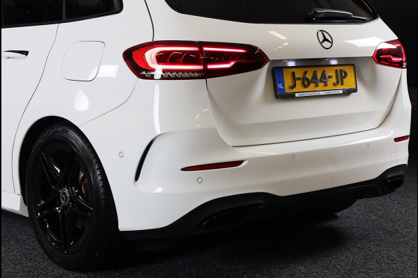 Mercedes-Benz B-Klasse 200 AMG Pakket / Aut / 163 PK / Open Panoramadak / Cruise Control / Navi / Ecc / Elek Pakket / Led / Pdc