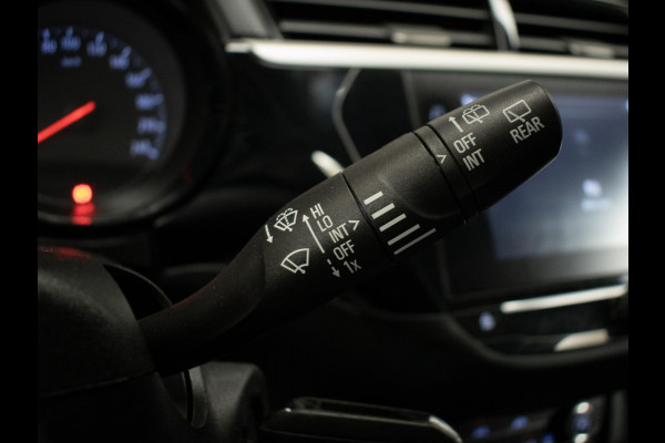 Opel Corsa 1.2 Edition Sport (APPLE CARPLAY,NAVI,CAMERA,CRUISE,LANE ASSIST,LED,SPORTSTOELEN,LM VELGEN,NETTE STAAT)