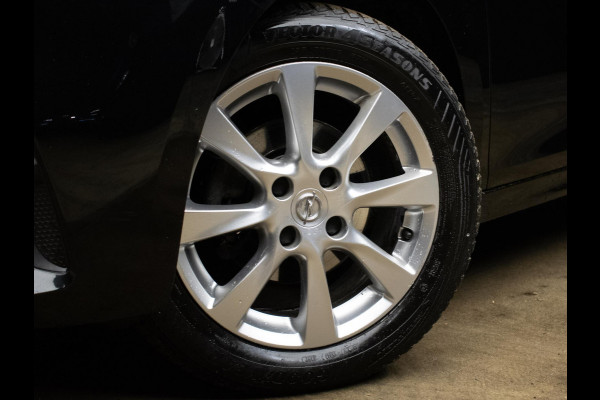 Opel Corsa 1.2 Edition Sport (APPLE CARPLAY,NAVI,CAMERA,CRUISE,LANE ASSIST,LED,SPORTSTOELEN,LM VELGEN,NETTE STAAT)