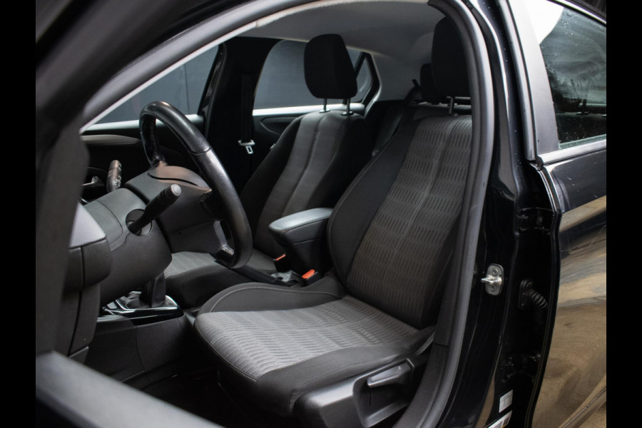 Opel Corsa 1.2 Edition Sport (APPLE CARPLAY,NAVI,CAMERA,CRUISE,LANE ASSIST,LED,SPORTSTOELEN,LM VELGEN,NETTE STAAT)