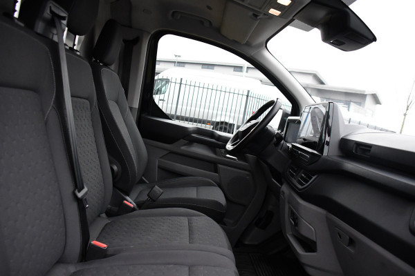 Ford Transit Custom 300 2.0 TDCI L2H1 Limited Black Edition Adaptieve Cruise, Virtual, Camera, Carplay, LED, Trekhaak, Stoelverwarming, NAVI, 170pk, Automaat, Uniek!