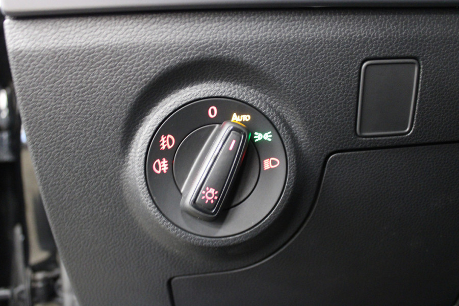 Seat Arona 1.0 EcoTSI FR Business Connect