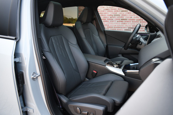 BMW X3 30e xDrive M-Sport Pro Pano Trekh DA-Prof H/K 360 El-zetel 21inch