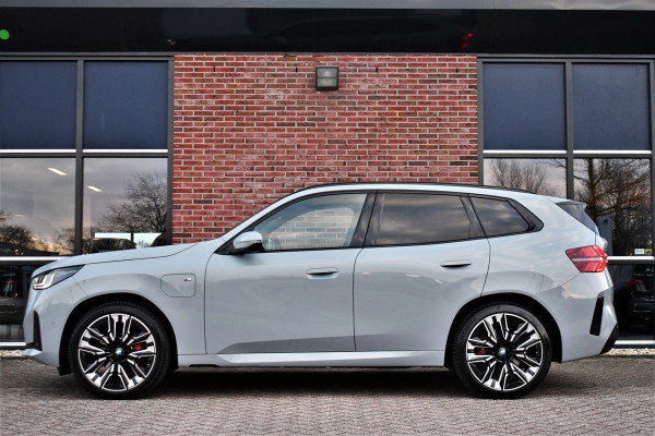 BMW X3 30e xDrive M-Sport Pro Pano Trekh DA-Prof H/K 360 El-zetel 21inch