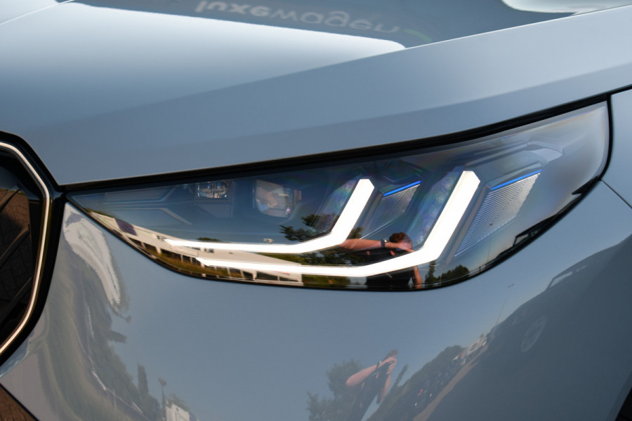 BMW X3 30e xDrive M-Sport Pro Pano Trekh DA-Prof H/K 360 El-zetel 21inch