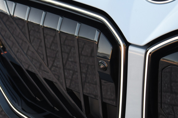 BMW X3 30e xDrive M-Sport Pro Pano Trekh DA-Prof H/K 360 El-zetel 21inch