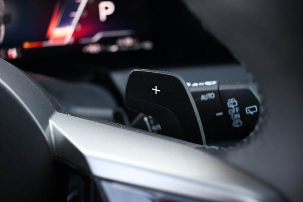 BMW X3 30e xDrive M-Sport Pro Pano Trekh DA-Prof H/K 360 El-zetel 21inch