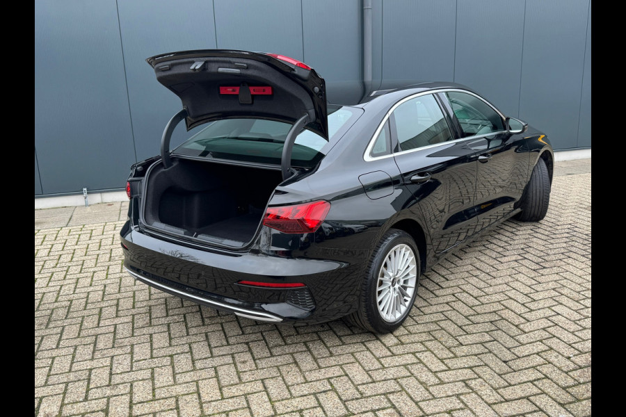 Audi A3 Limousine 30 TFSI Advanced edition * Navigatie * Parkeersensoren * Sportstoelen * Cruise Control *