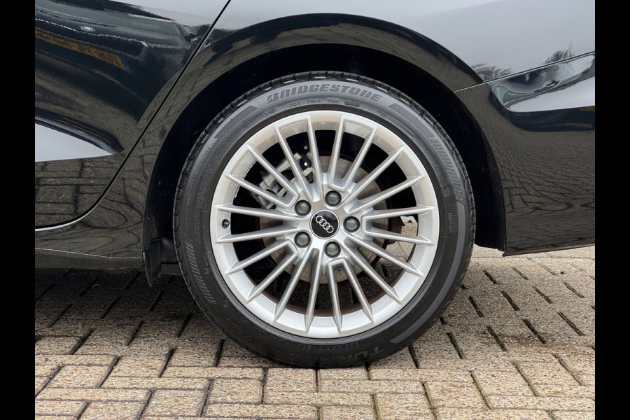 Audi A3 Limousine 30 TFSI Advanced edition * Navigatie * Parkeersensoren * Sportstoelen * Cruise Control *