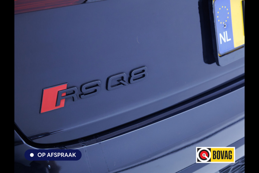 Audi RS Q8 RSQ8 4.0 V8 Urban Dynamic 800 PK / 1000 Nm Quattro | Keramisch | 24" Vossen | Akrapovic Titanium compleet | Panoramadak, Standkachel, Softclose, Stoelverw. & Ventilatie, Elec. trekhaak, B&O, 4 WST