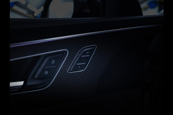 Audi RS Q8 RSQ8 4.0 V8 Urban Dynamic 800 PK / 1000 Nm Quattro | Keramisch | 24" Vossen | Akrapovic Titanium compleet | Panoramadak, Standkachel, Softclose, Stoelverw. & Ventilatie, Elec. trekhaak, B&O, 4 WST