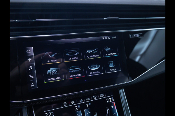 Audi RS Q8 RSQ8 4.0 V8 Urban Dynamic 800 PK / 1000 Nm Quattro | Keramisch | 24" Vossen | Akrapovic Titanium compleet | Panoramadak, Standkachel, Softclose, Stoelverw. & Ventilatie, Elec. trekhaak, B&O, 4 WST