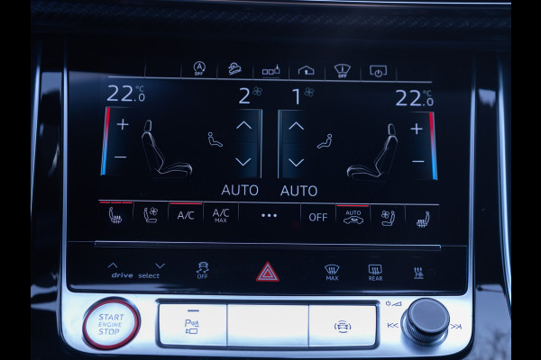 Audi RS Q8 RSQ8 4.0 V8 Urban Dynamic 800 PK / 1000 Nm Quattro | Keramisch | 24" Vossen | Akrapovic Titanium compleet | Panoramadak, Standkachel, Softclose, Stoelverw. & Ventilatie, Elec. trekhaak, B&O, 4 WST