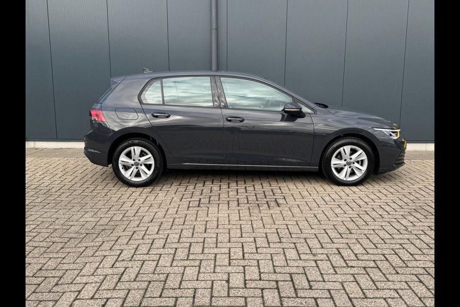 Volkswagen Golf 1.0 TSI Life * Memory * Massage * Camera * Side Assist *