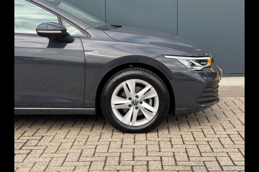 Volkswagen Golf 1.0 TSI Life * Memory * Massage * Camera * Side Assist *