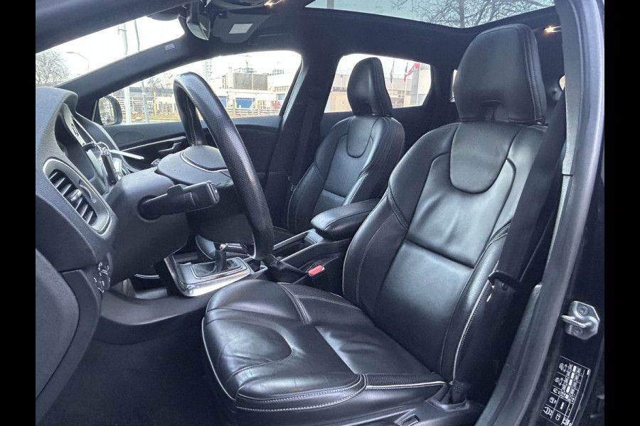 Volvo V40 BWJ 2018 | 2.0 D3 150PK R-DESIGN | TREKHAAK | PANO DAK | LEER | CAMERA A | CLIMA | NAVI | STOELVERW | PREMIUM AUDIO