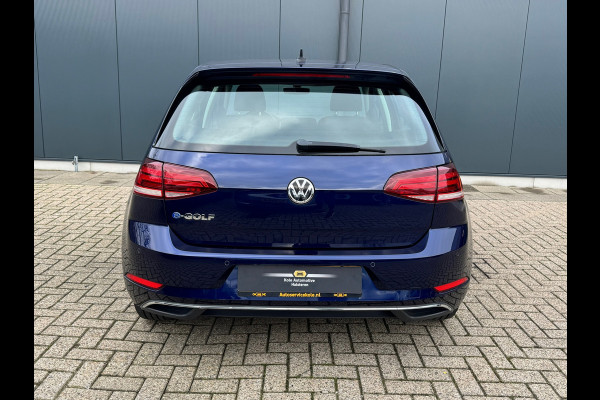Volkswagen e-Golf * Navigatie * Camera * Led * Allseason banden *
